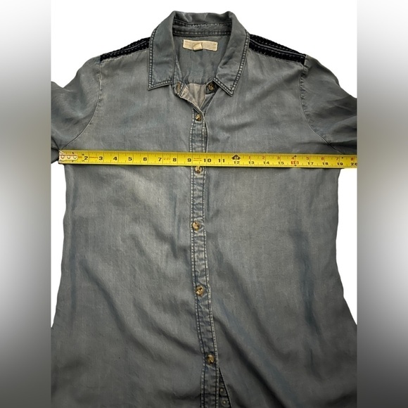 Anthropologie Thread & Supply Chambray Button Down Shirt Medium - Picture 11 of 11